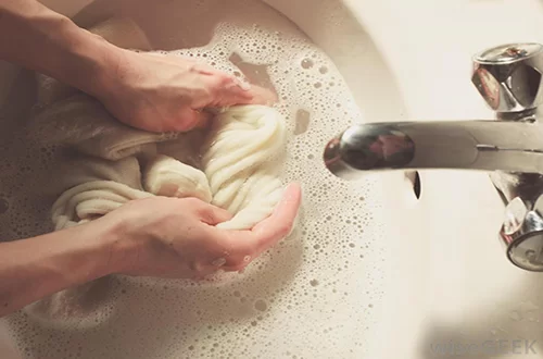 چگونه باید سوتین های خودم را بشوییم؟